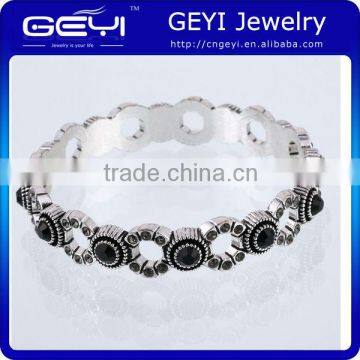 fashion bangle