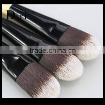 New design cosmetic brush wholesale