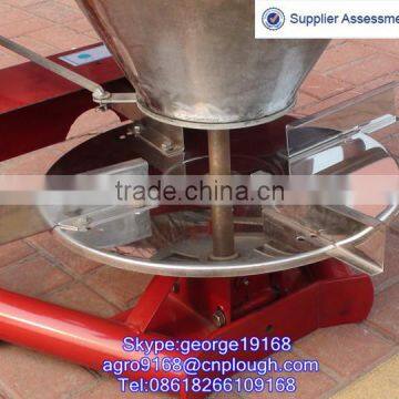 Small Tractor Pto Driven Fertilizer Distributor Machine photo-3