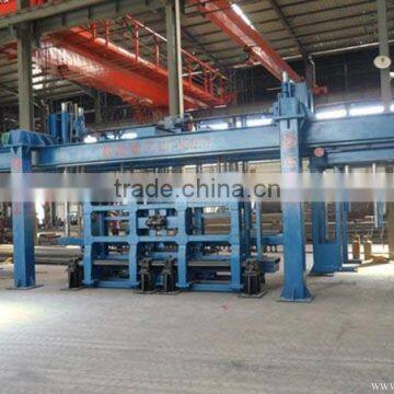 Block making machine, block making machine, screw conveyor, AAC autoclave