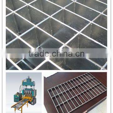 China Supply Galvanized Steel Grating, Trench Cover, Stairs, Fences, Bar grating