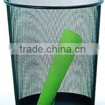 Outdoor Mesh Trash Can Holder