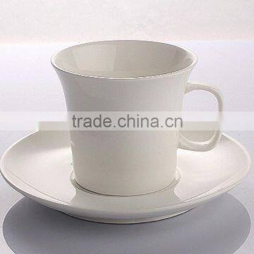Bone China Gold Rim Tea Cup and Saucer photo-5