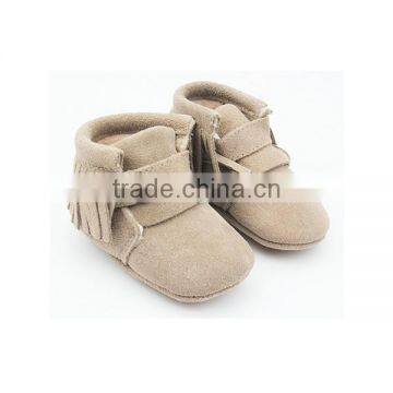 Wholesale China Leather Shoe Baby Tassel Heels Boots photo-6
