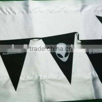 wholesale triangle string flag