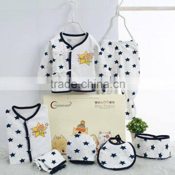 White With Star Pattern Cotton Cheap Newborn Baby Clothing Set photo-3