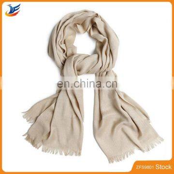 Fashion shawls and scarves with many colors in stock