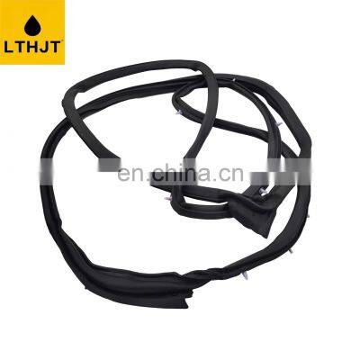 Car Accessories Auto Spare Parts Car Front Right Door Weather Strip 67861-02320 For COROLLA LEVIN ZRE18#