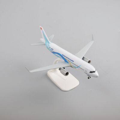 Модель самолета из резины размером 20 см. Модель самолета A320. Игрушка - воздушный самолет