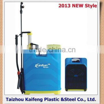 2013 New Style Manual Sprayer factory adjustable sprayer farm tool handle steel pickaxe