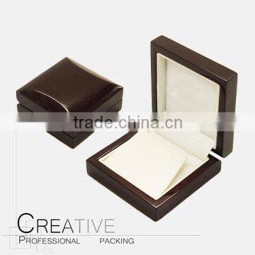 Simple design wooden jewelry neckalce boxes