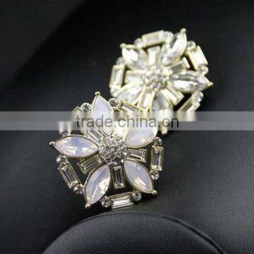 Flower Alloy crystal gemstone brooch