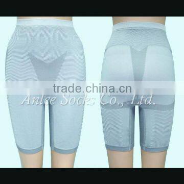 LBS-619 SEAMLESS HIGH WAIST SLIM & LIFT PANTS OF BAMBOO CHARCOAL FIBER.