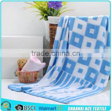 100% cotton two color woven promotional yarn-dyed bath towel promotional jacquard towel