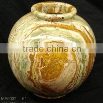 Onyx Vase MP0032