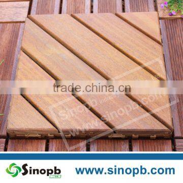 Dubai Style 300mmx300mm Decking Tile Plastic Base Deck Tile