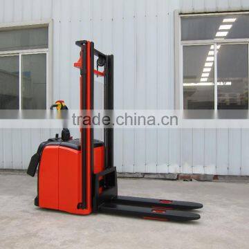 5500mm Electric Stacker 1500kg AC control EPS system
