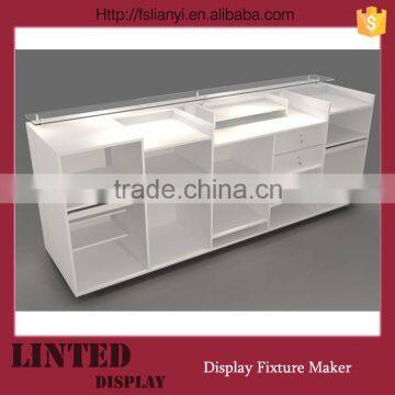 Finely clothing shop cash counter design