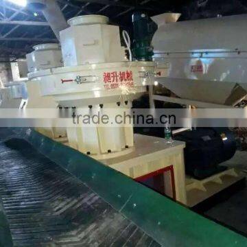 CSRPM 2015 CE Vertical Ring Die 1.5-2 t/h Wood Pellet Mill/Wood Pelet Press Machine