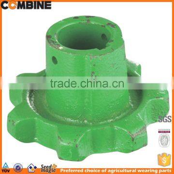 High Quality Chain Sprocket for John Deere Combine Harvester photo-4
