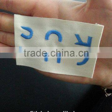 China factory custom embroidery letter patches woven label patch for cloth