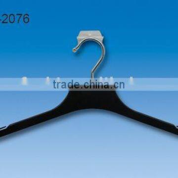 dress hanger (#2076)