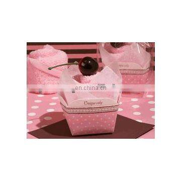 2017 new arrival "Sweet Treats Collection" Cupcake towel wedding favor