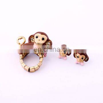 Lovely Monkey Elastic Stretch Rings And Earrings Set