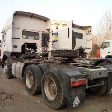 6x4 Sinotruk Howo Tractor for Sale ZZ4257N3247A photo-4