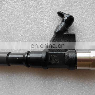 original and new injector 095000-8011