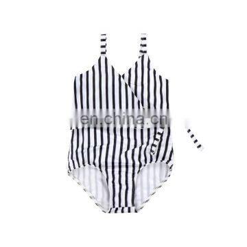 New Arrival Faddish Striped Newborn Jumpsuit Gallus Design Infant Body Suit For Summer Casual Wear