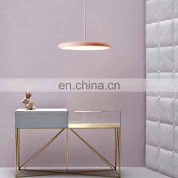 Модерн-стильный круглый канделабр из стекла и дерева photo-4