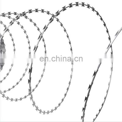 BTO 22 Stainless Concertina Razor Wire with Cliped