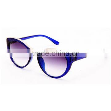 OEM Latest Fashion Polycarbonate Eyewear Women Sunglasses photo-5