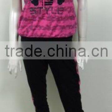 Trendy short sleeve sports suit for lady