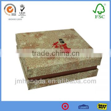 Luxury made in China paper square gift boxes packaging