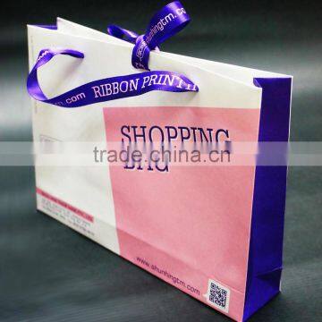 Colour Patterns Uncoated Board Embossed Gift Boxes photo-6