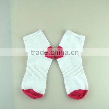 new design custom high quality white woman cotton sock red color in the bottom