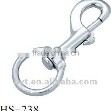 Horse heavy swivel snap