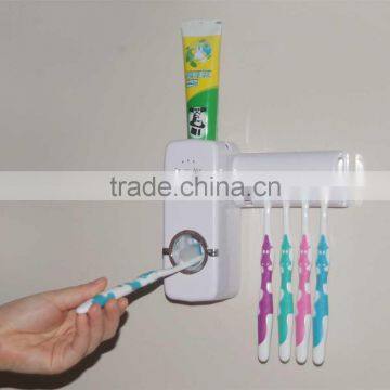 High quality auto toothpaste dispenser squeeze toothpaste dispenser with plastic toothbrush holder