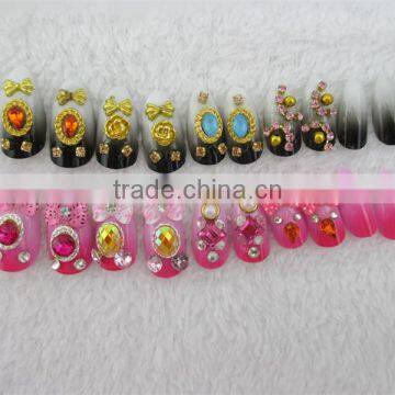 Nail Beautician Fancy Wedding Nail Art Pakistani Bridal Nail Art Designs photo-3