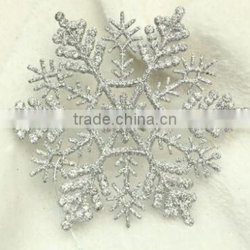 15051808 Plastic Christmas Decorative Snowflakes