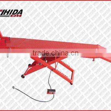 1000LB Pneumatic scissormotorcycle lift with CE