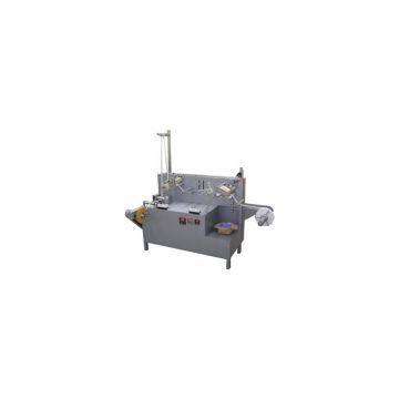 Ribbon gauze folding machine