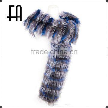 Factory direct wholesale price blue and sivler fox fur feather scarf