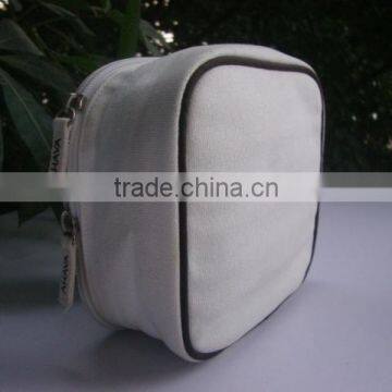 2016 Hot Selling Credible Quality Cheap Wholesale Price Customize Promotional Nylon Travel Makeup Bags photo-3