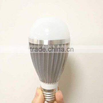 High quality A60 SMD LED bulb lamp PC aluminum E27 engry saving cold white