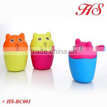 Multifunctional baby bath rinser bath shampoo rinse cup baby bathroom toys