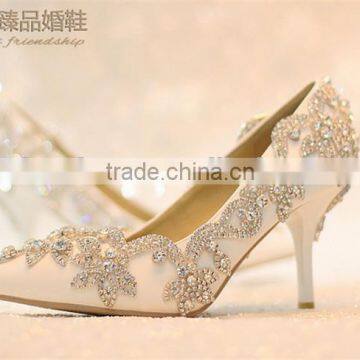 OW14 New Design Wedding Shoes Crystal Low Heel Shoes photo-2