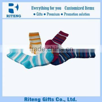 Crazy Selling white polyester socks